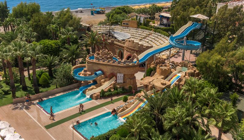 DELPHIN DELUXE RESORT