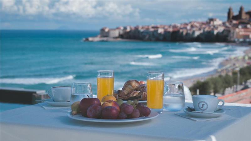 SUNSET CEFALU