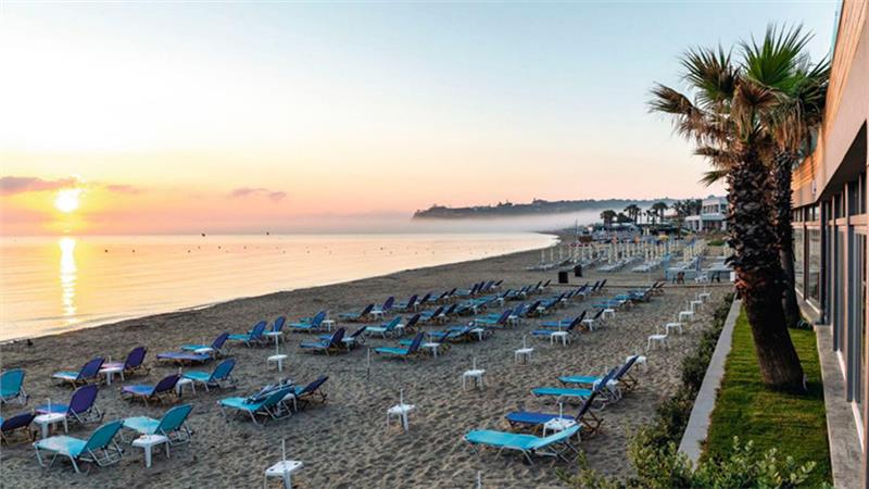 TSILIVI BEACH HOTEL